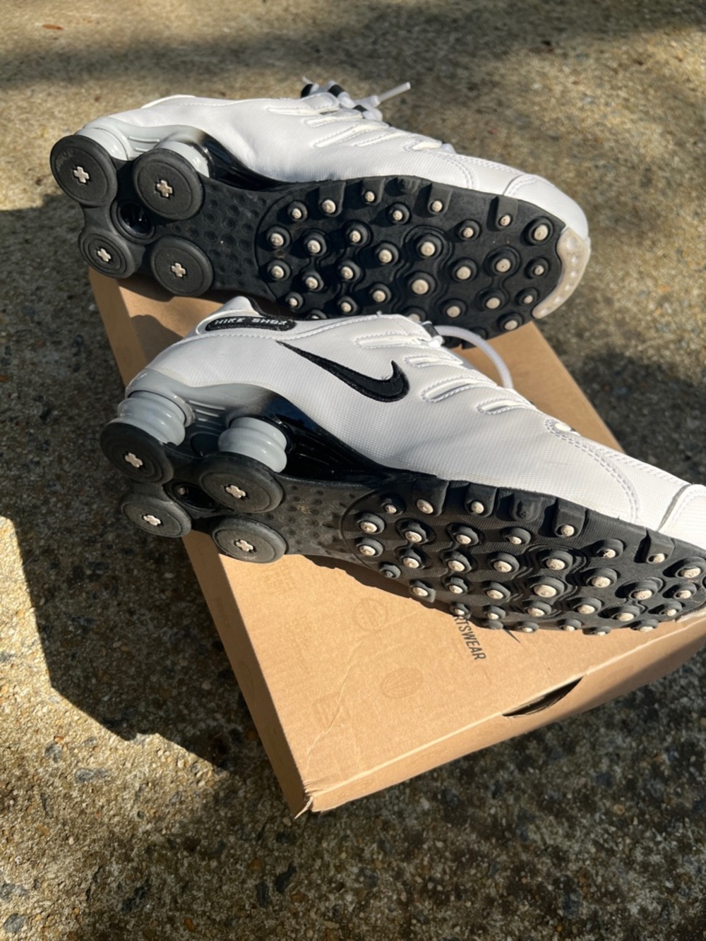 Nike White and Black Low-Top Athletic Sneakers - Picture 3 of 5